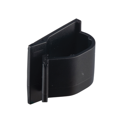 Clip de Nylon 6.6 con Adhesivo, Para Cables de Hasta 9.7 mm de Diámetro, Uso Interior Exterior, Color Negro, Paquete de 100pz