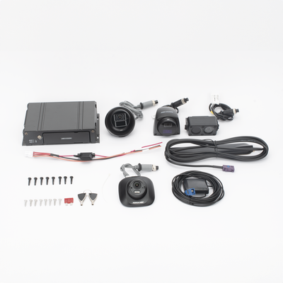 Kit DVR Móvil   2 Cámaras Interior + 2 Cámaras Exterior   (1080p)   4 Canales TURBOHD   Tecnología IA Integrada   Soporta 4G   GPS   Sensor G   Soporta 2 Memorias SD (512 GB total)