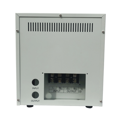 Regulador de Voltaje Industrial Monofásico 5 kVA 5 kW 120 V   Entrada 96-144 Vca   Salida 117.6- 122.4 Vca