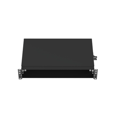 Panel de Distribución de Fibra Óptica, Acepta 8 Casetes QuickNet o Placas FAP FMP con Panel CFAPPBL2 (No Incluido), Bandeja Fija, Hasta 192 Fibras, Color Negro, 2UR