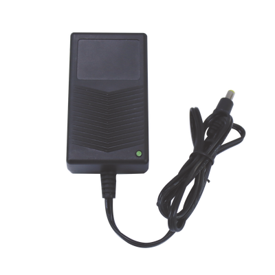 Fuente de Poder de 15 Vcc Regulada   3 Amp   Voltaje de Entrada de 100 - 240 VCA