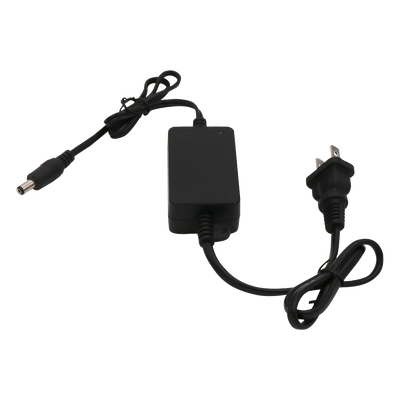 Adaptador 5 Vcc   1A   UL   Voltaje de Entrada de 100-240 Vca   Para uso, solo en lectores biométricos de 5 Vcc de la marca ZK