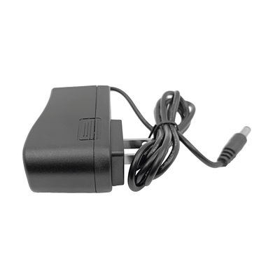 Adaptador de Pared de 12 Vcc @ 500 mA   Uso en Interior   Múltiples Usos