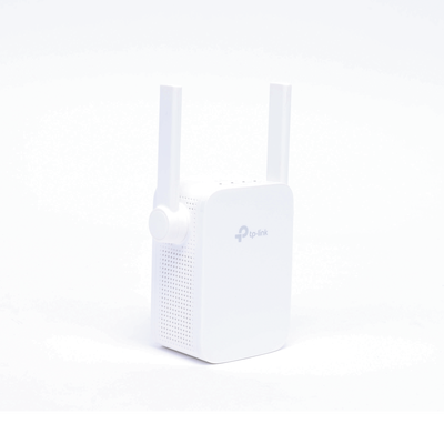 Repetidor   Extensor de Cobertura WiFi AC, 750 Mbps, doble banda 2.4 GHz y 5 GHz, con 1 puerto 10 100 Mbps con 2 antenas externas