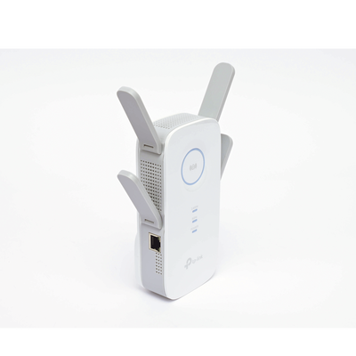 Repetidor   Extensor de Cobertura WiFi AC, 2600 Mbps, doble banda 2.4 GHz y 5 GHz, con 1 puerto 10 100 1000 Mbps, 4 antenas externas