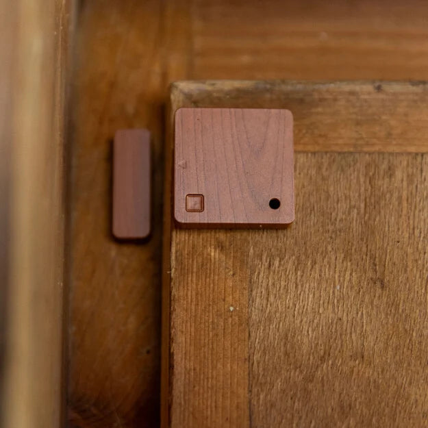 Shelly BLU Door/Window - Sensor de puerta/ventana operado por Bluetooth